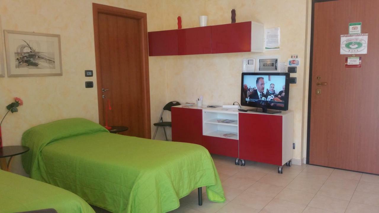 B&Bleterrazze Boutiquehotel2-Torino Cirie Luaran gambar